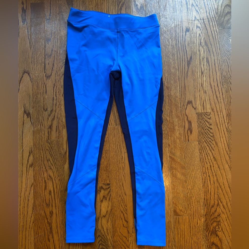 ATHLETA BLUE LEGGINGS WITH ZIPPER ON BACK AND NEAR ANKLES